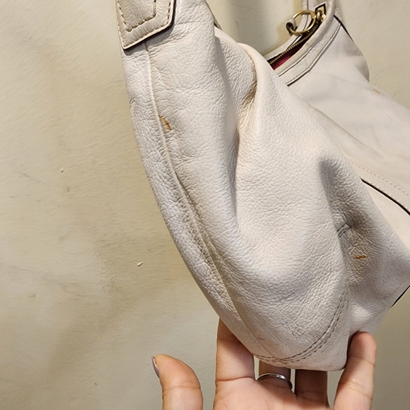 COACH Vintage White Leather Hobo Bag - Picture 7 of 16